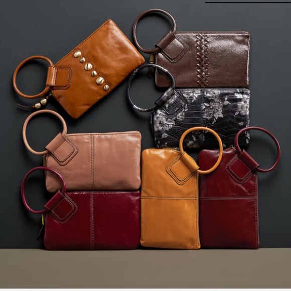 HOBO Gorgeous SABLE Clutch leather with Circular Handle - Picture 1 of 8